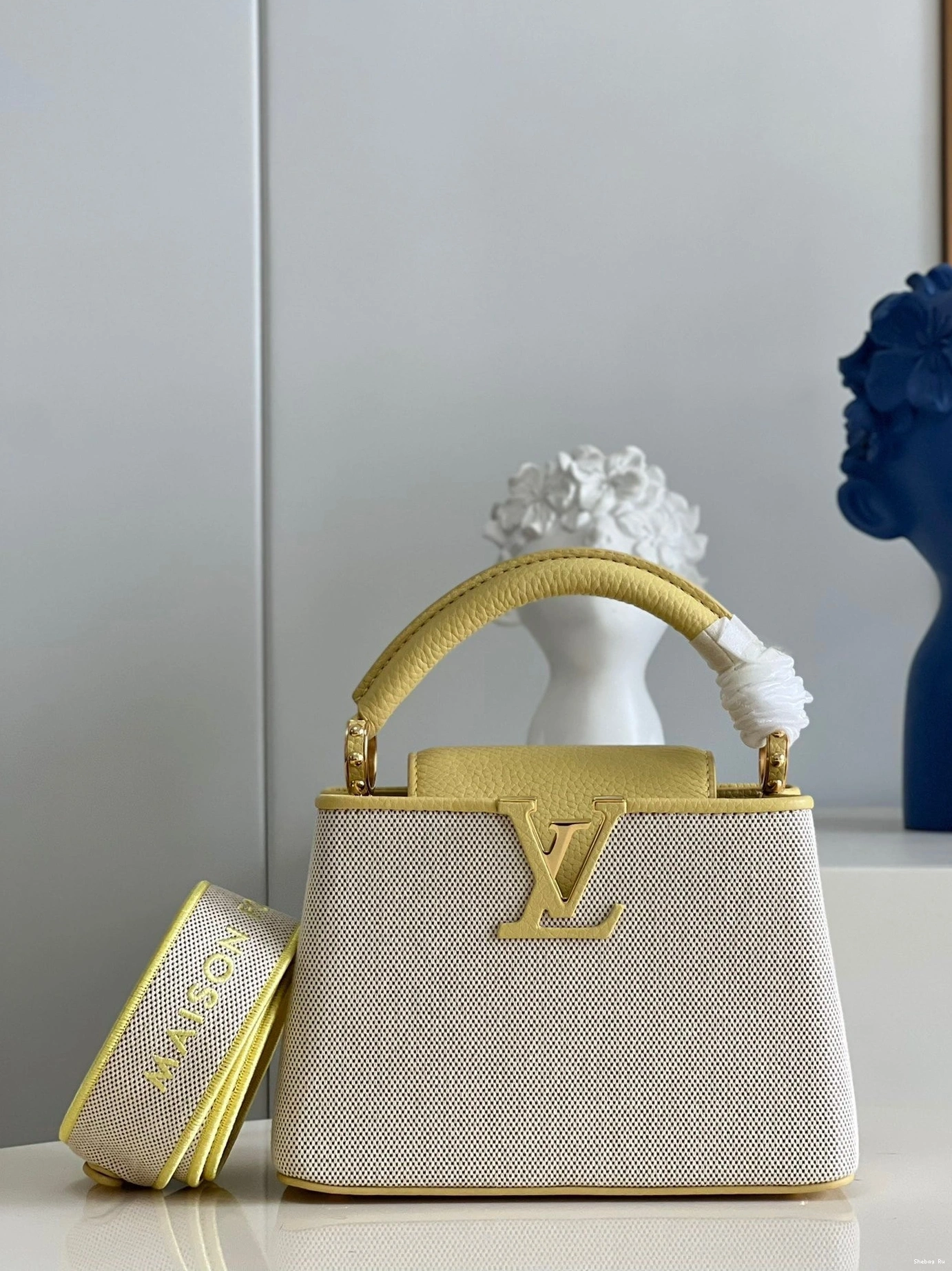 MINI CAPUCINES VUITTON LOUIS 0730